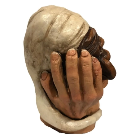Pulcinella in porcellana di capodimonte con tamburello 16 cm