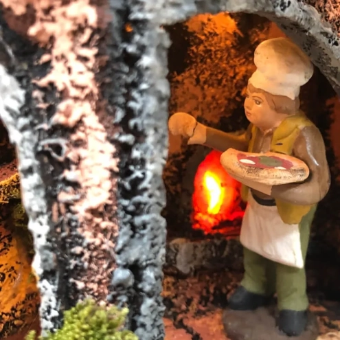 Presepe angolare napoletano con forno e luci 25 cm