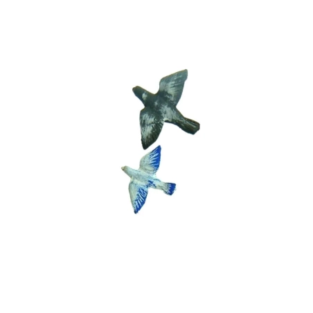 Piccione e uccellino in volo in terracotta per pastori da 7 a 12 cm