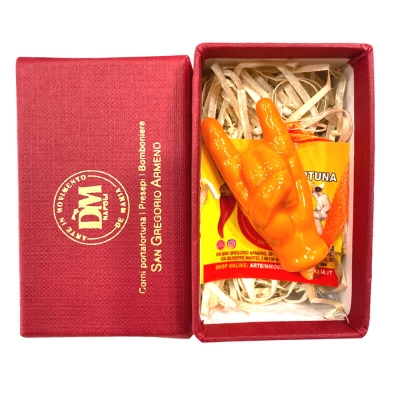 Corna in ceramica arancione in scatola da regalo 7 cm