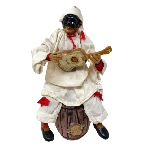 Pulcinella stile 700 con chitarra 15 cm