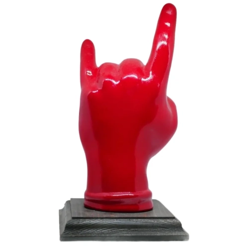 Corna mano porta fortuna rosse su base in legno 17 cm