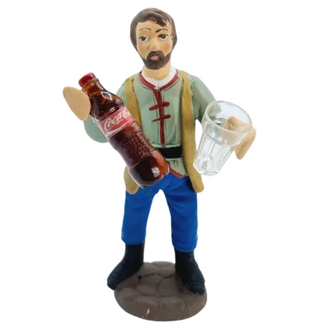 Uomo che beve Coca Cola in terracotta 10 cm