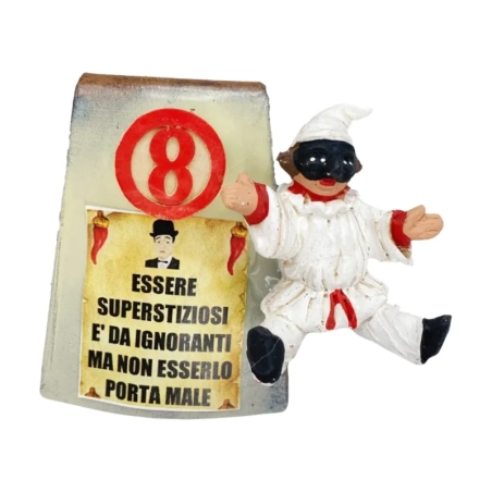 Pulcinella con tegola frase portafortuna con magnete
