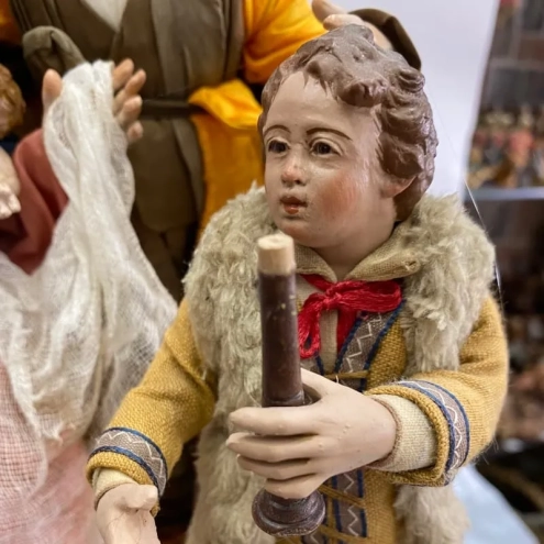 Campana con natività statuine del 700 napoletano da 55 cm