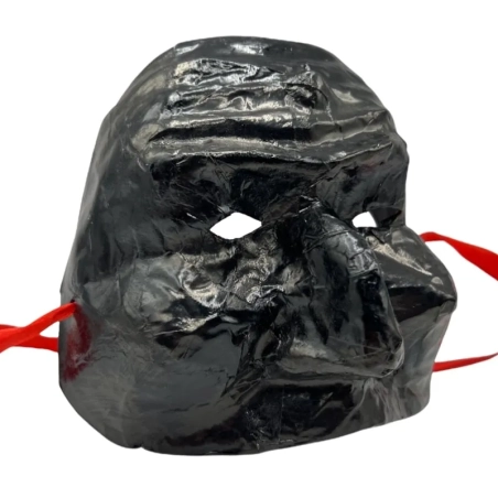 Maschera di Pulcinella nera in cartapesta da indossare