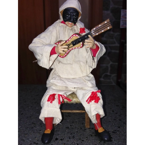 pulcinella in terracotta vestito stoffe presepe