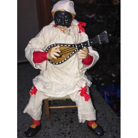 pulcinella in terracotta vestito stoffe presepe