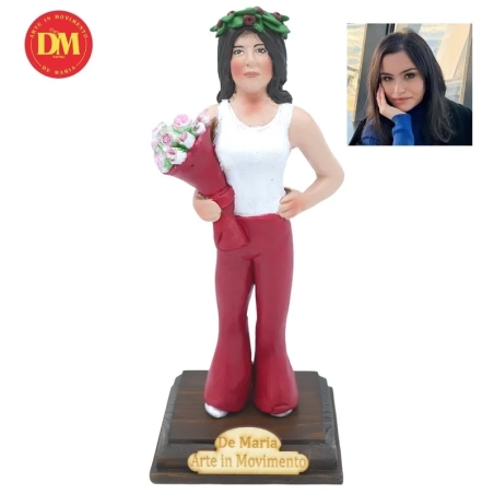 Statuina con il tuo volto da 15 cm su piedistallo e con etichetta