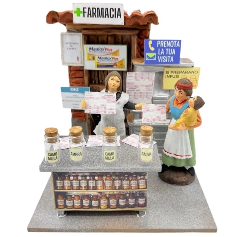 Farmacista donna in movimento 10 cm