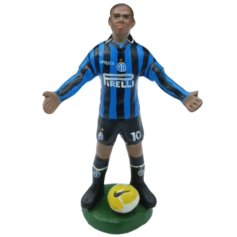 Statuetta Ronaldo il Fenomeno in terracotta 17 cm