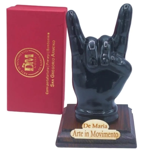 Corna mano nera in ceramica 12 cm con base in legno