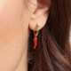 Coppia di orecchini con corno portafortuna rosso 3 cm