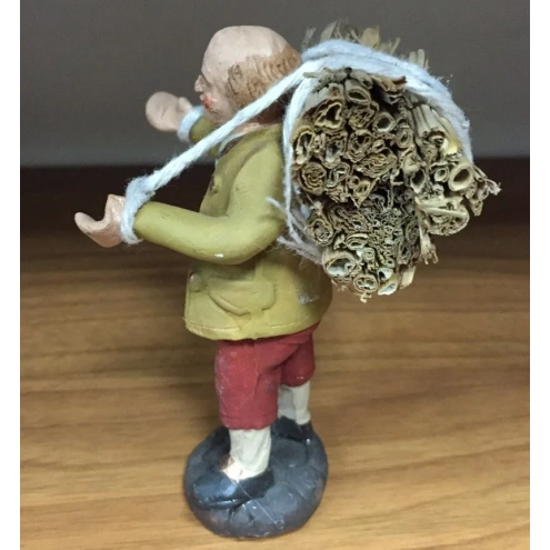 Contadino che trasporta fascine pastore terracotta 10 cm | Pastore per presepe 