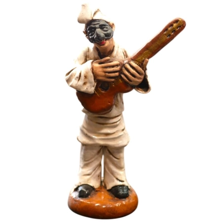 Pulcinella in terracotta che suona il mandolino 13 cm