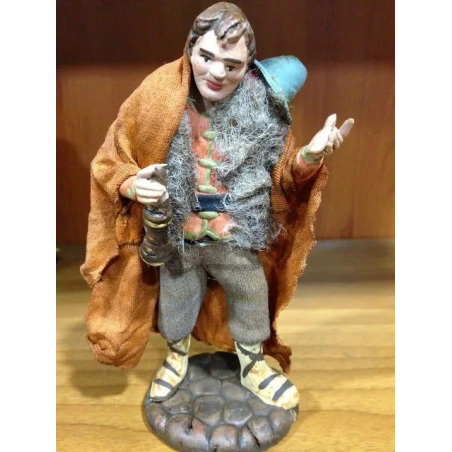 zampognaro in terracotta presepe san gregorio armeno