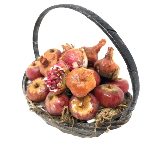 Cestino con mele e melograno banchetti presepe in cera