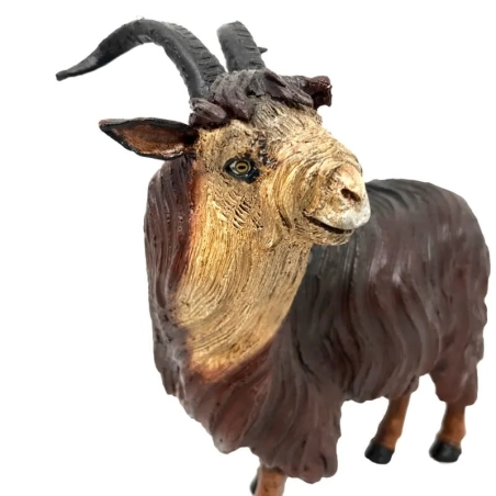 Capra di montagna in terracotta con occhi di vetro