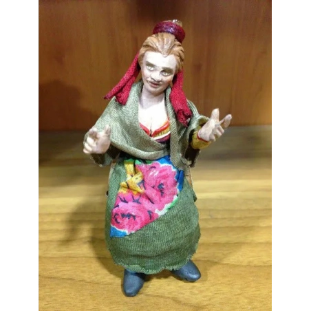 donna seduta in terracotta presepe san gregorio armeno